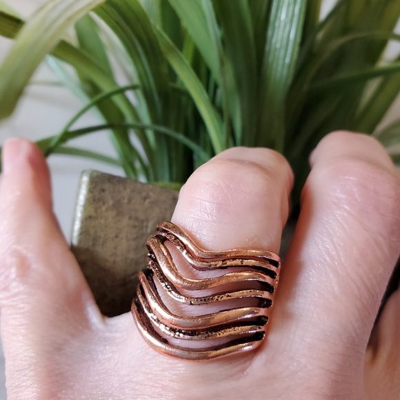 Copper Tone Stretch Band Ring Stack Look  💥3 for $24💥 - Picture 9 of 12
